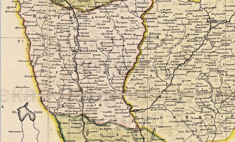 "Map of the Mogilev guberniya, divided into four districts"